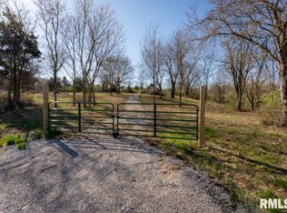 9951 Decatur Rd, Marion, IL 62959