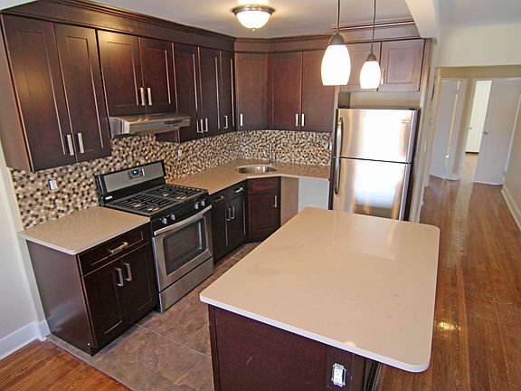 3rd image of 3054 74th St #1