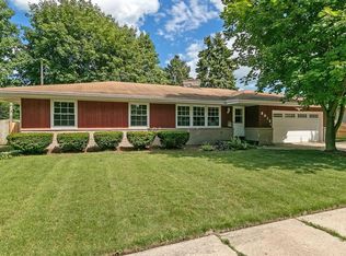 8015 49th Ave, Kenosha, WI 53142