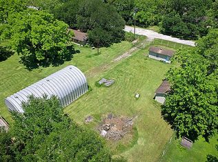6726 Bayou Vlg, Liverpool, TX 77577
