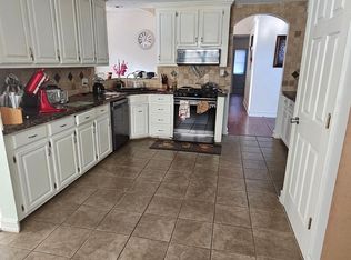 736 Oakhill Ct, Macon, GA 31210