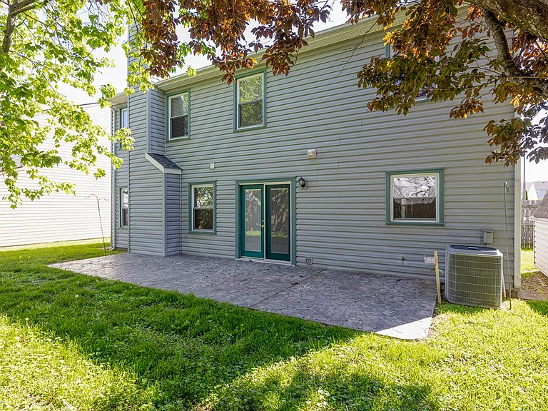 1789 Moonstone Dr — Photo 37