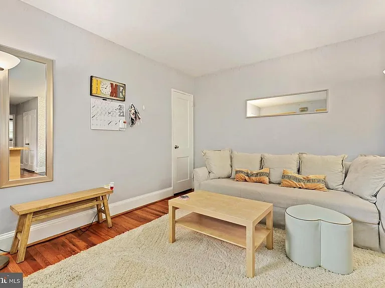 4595 Macarthur Blvd NW #4 — Photo 5