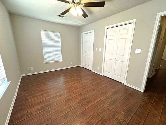 2nd image of 924 W Coffin St #202