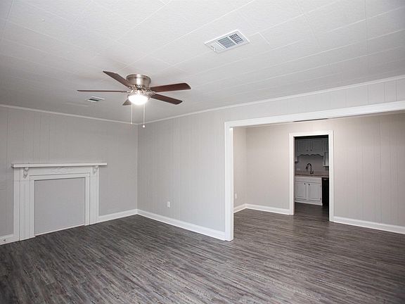 4th image of 5008 Lynch Dr