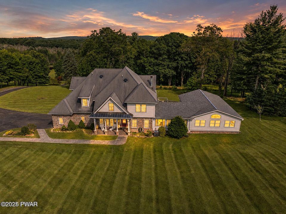 1st image of 17 Cricket Hill Rd