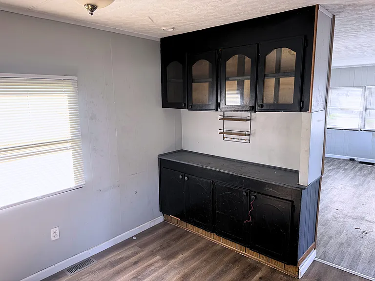 661 N 19th St #27 — Photo 3