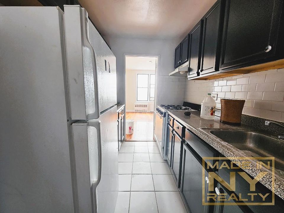 1st image of 1625 Rockaway Pkwy #7O