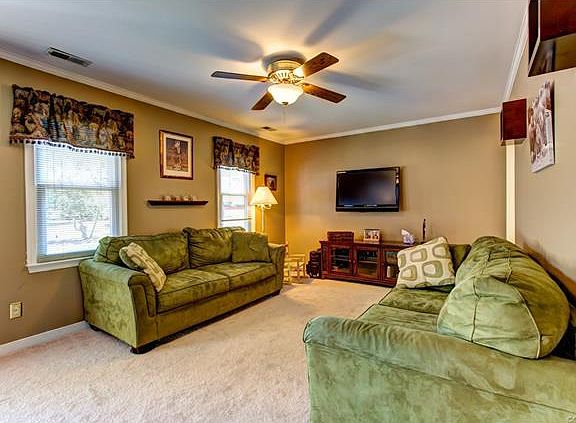 4th image of 2713 Maurice Walk Ct