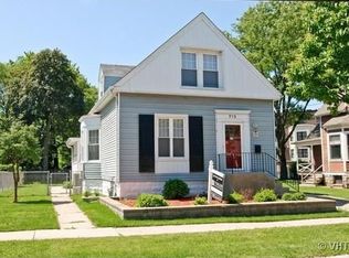 713 Elm St, Park Ridge, IL 60068