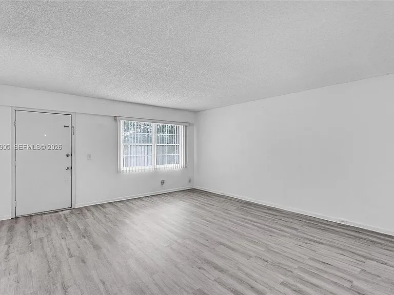 300 SW 134th Way #413E — Photo 6