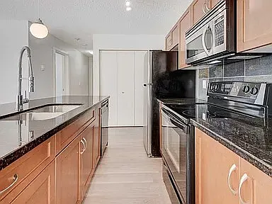 101 Village Hts SW #1 — Photo 16