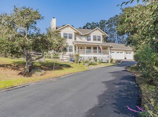 17705 Pond Derosa Ln, Salinas, CA 93907