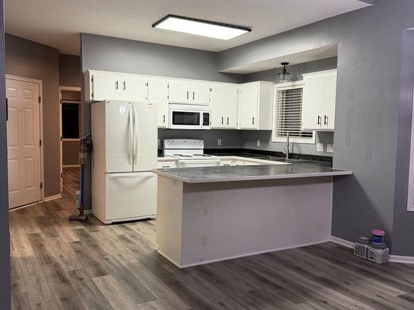 818 Plum Tree Ln #818