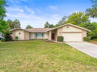 5130 S Riverside Dr, Homosassa, FL 34448
