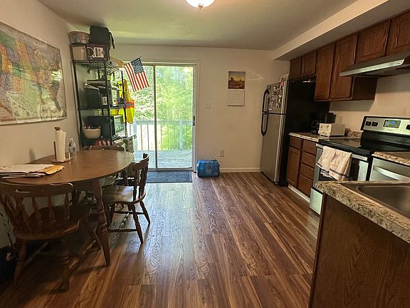 3rd image of 51 Meyer Road #B