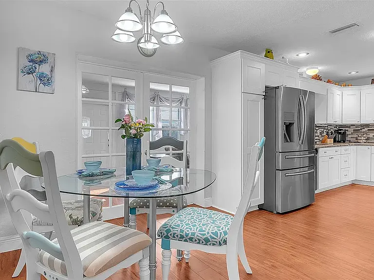 7401 NW 94th Way — Photo 12