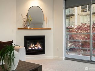 2929 1st Ave APT 308, Seattle, WA 98121
