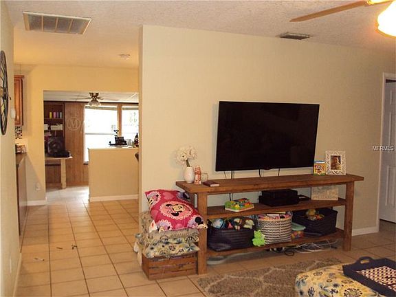 4th image of 1506 Prosser Ct