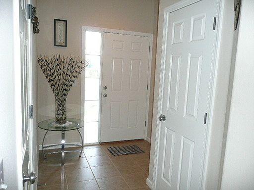 2nd image of 13822 NE 62nd St