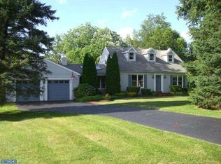 1593 Winfield Dr, Downingtown, PA 19335