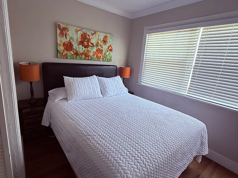 515 Columbia Dr #12 — Photo 4