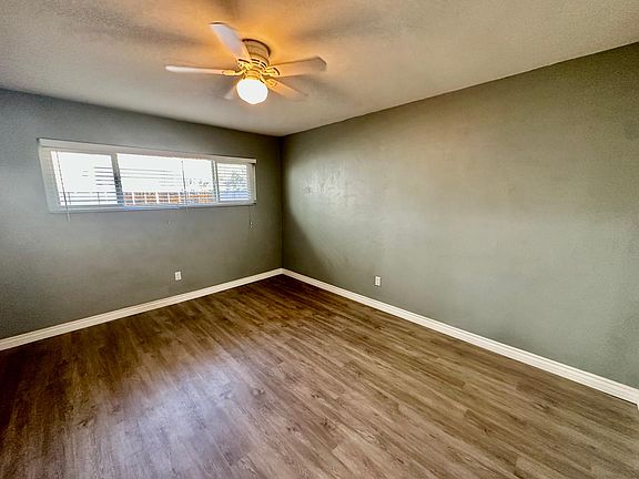 3rd image of 3547 Richmond St