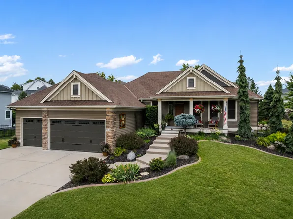 4540 Fable Hill Pkwy N, Hugo, MN 55038