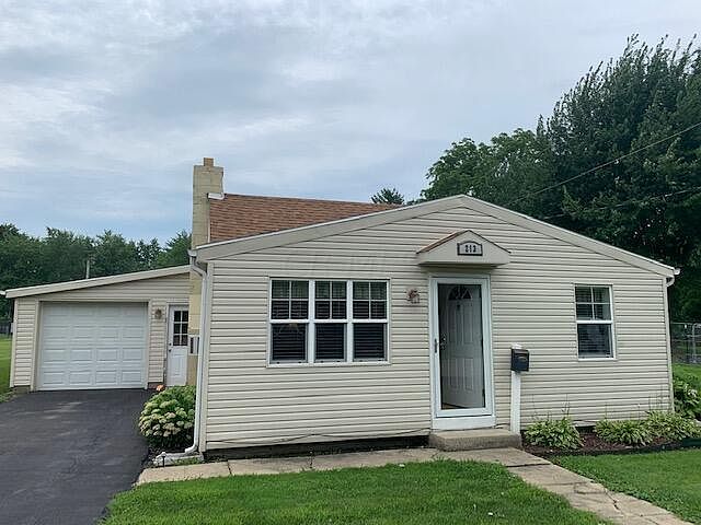 1st image of 213 McLene Ave