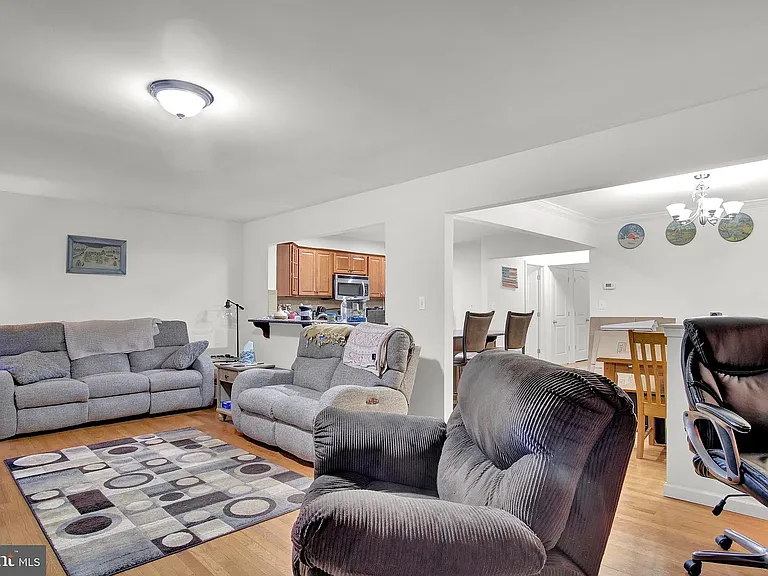432 Brigantine Ct — Photo 6