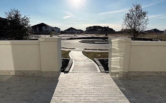 4th image of 11003 Twistflower Dr
