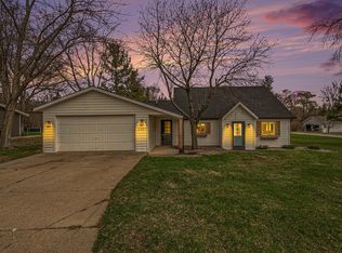 2307 76th St SE, Caledonia, MI 49316