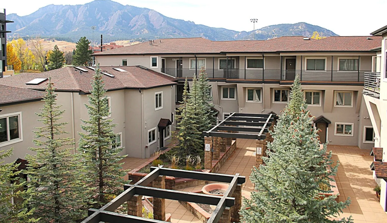 Available for 2027-2028 Fall Pre-Leasing: 2-Story Condo next to CU Campus — Photo 1