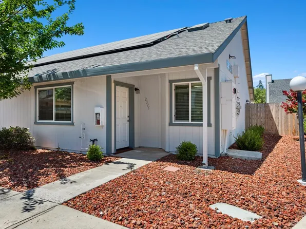 2375 Alta Garden Ln, Sacramento, CA 95825