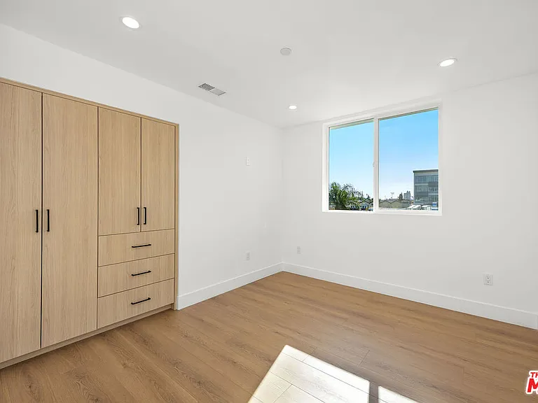 6239 Banner Ave — Photo 12