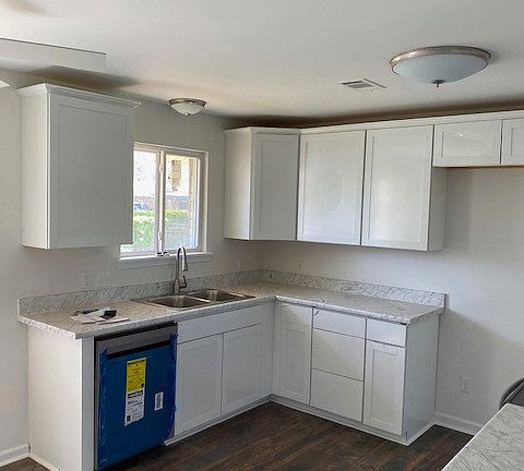 3rd image of 1102 S Cedar St #721