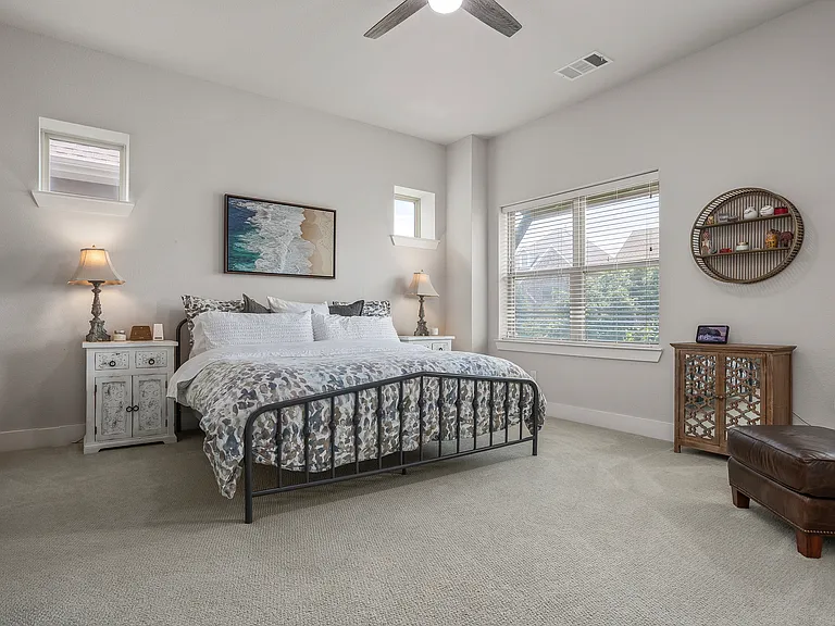 1825 Oak Trail Dr — Photo 22