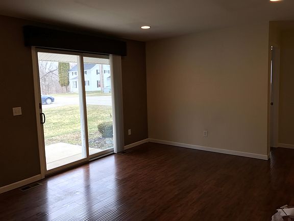 3rd image of 5011 Greenbrook Cir #5022