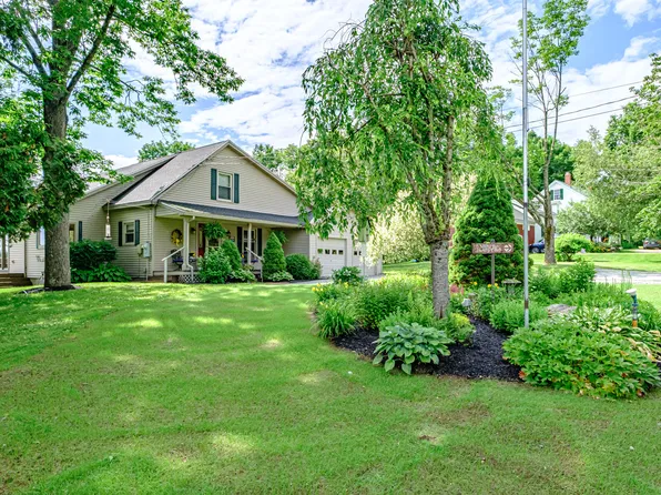 438 Paris Hill Road, Paris, ME 04281