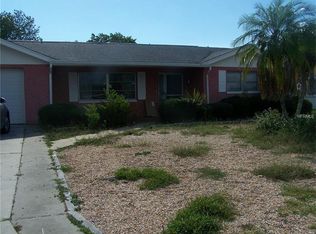 10821 Piccadilly Rd, Port Richey, FL 34668