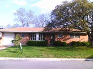 4817 Staples Ave, Fort Worth, TX 76133
