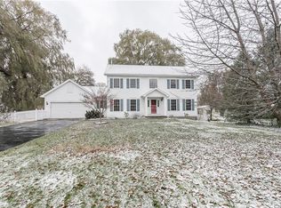 1661 Woodard Rd, Webster, NY 14580
