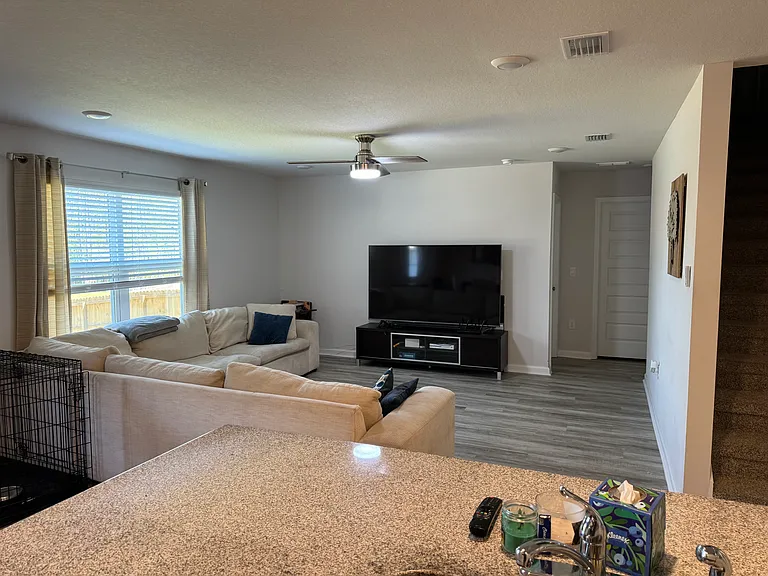 8686 Pathstone Blvd — Photo 3