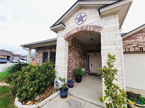 5th image of 1102 Juneberry Park Dr