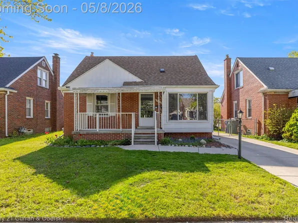 2461 Pingree Ave, Lincoln Park, MI 48146
