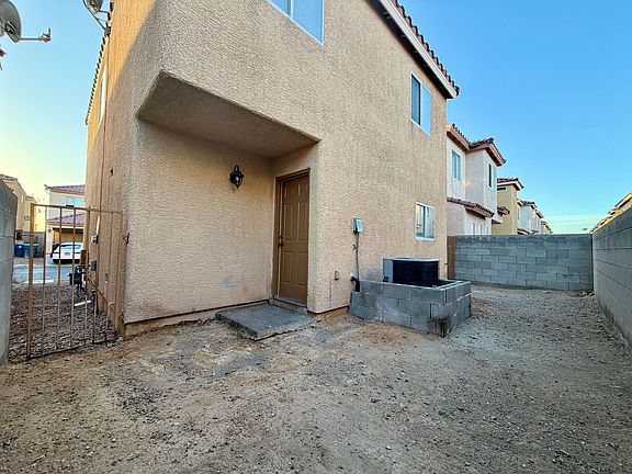 4th image of 4055 Asante Cove St