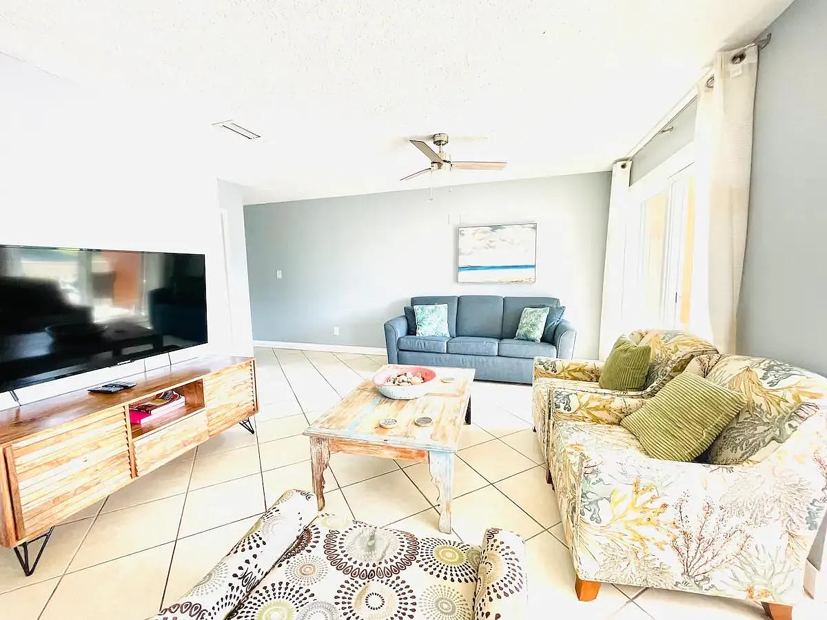 4000 Gulf Terrace Dr — Photo 2