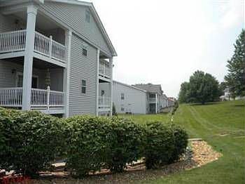 2nd image of 5 Berview Cir APT C