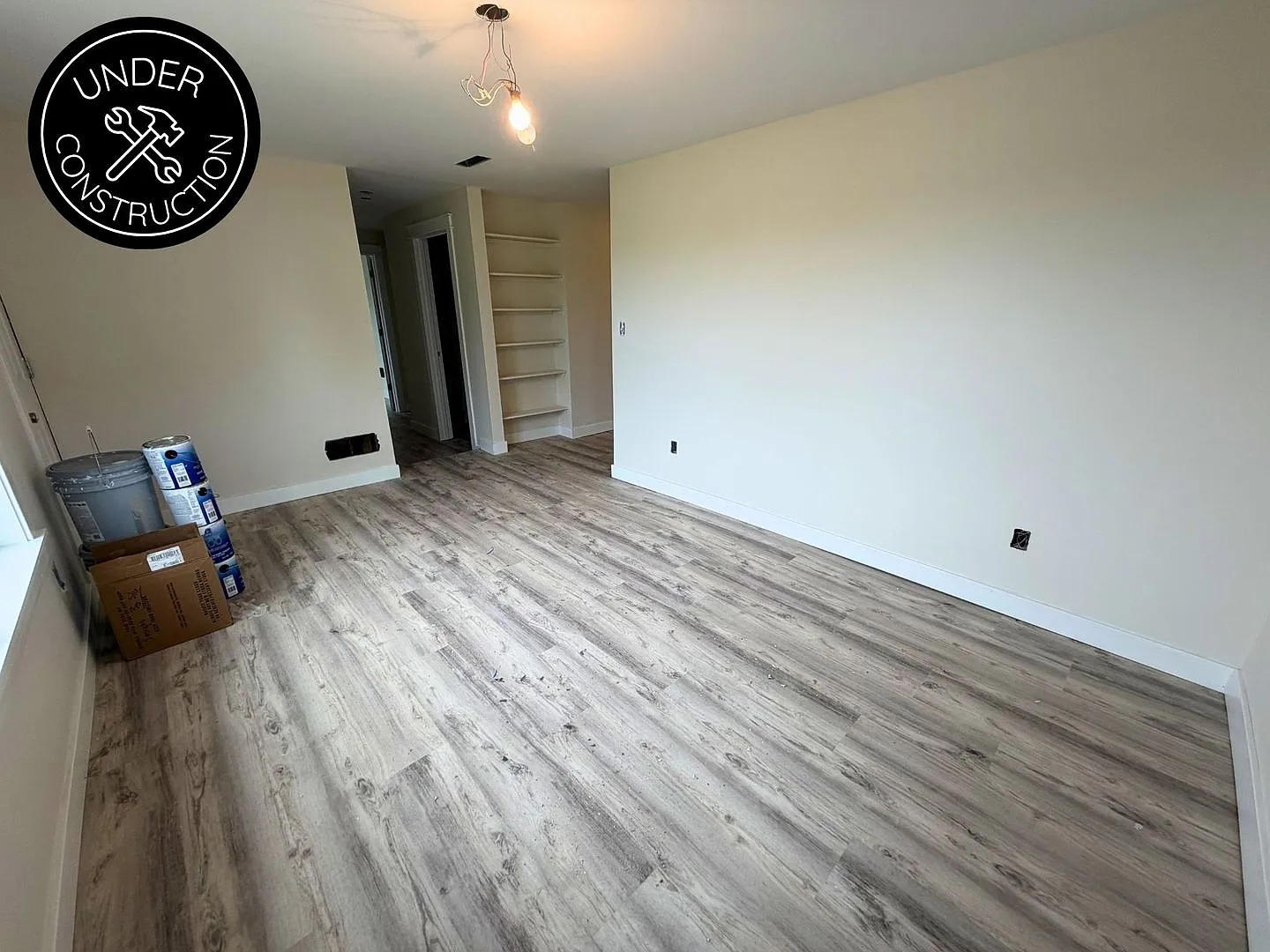 Fully Remodeled 3 Bedroom Duplex — Photo 4