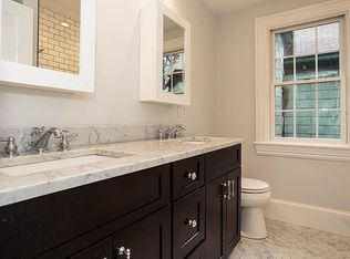 29 Speedwell St, Dorchester, MA 02122